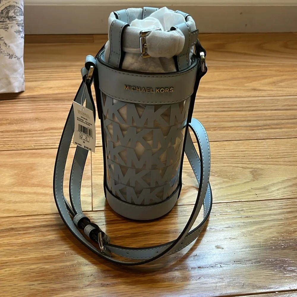 NWT  MICHAEL KORS PALE OCEAN BLUE WATER BOTTLE HOLDER Bag - Picture 4 of 11